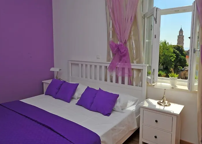 Konukevi Luxury Nirvana 4*