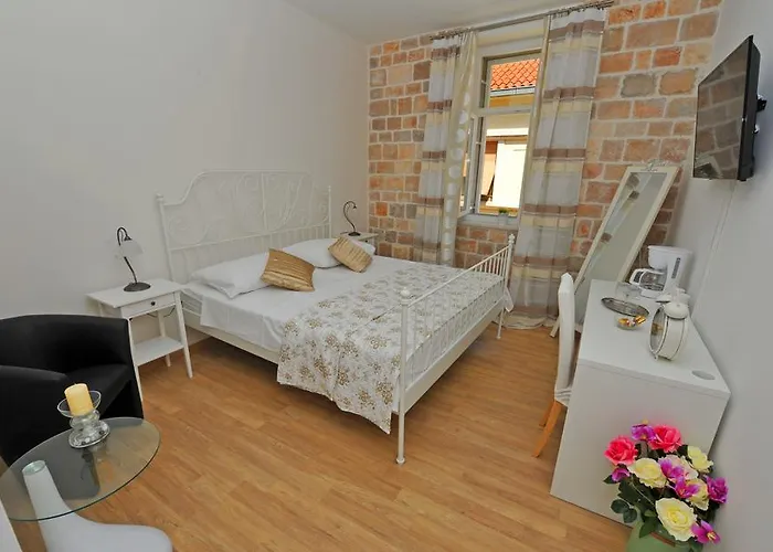 Luxury Nirvana Konukevi Split