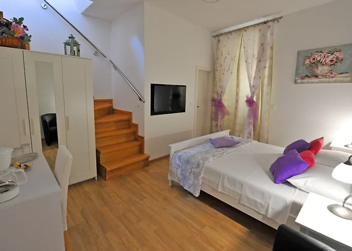 Luxury Nirvana Konukevi Split