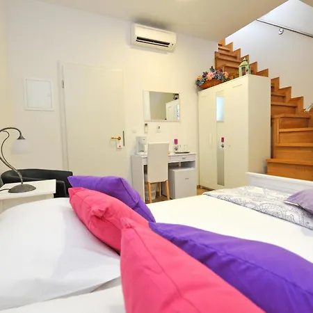 Vendégház Luxury Nirvana 4*