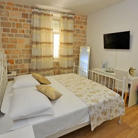 Gostinjska kuća Luxury Nirvana 4*