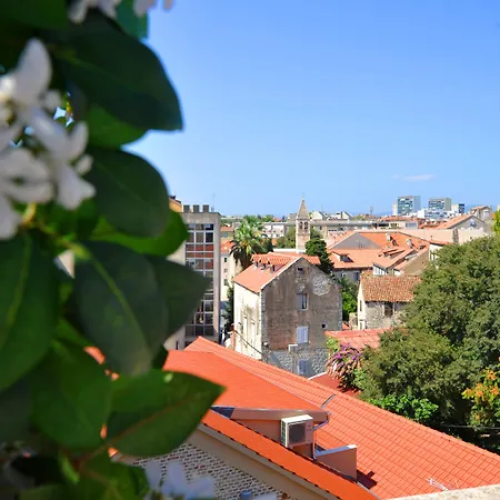 Luxury Nirvana 4* Split