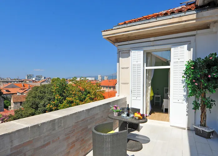 Affittacamere Luxury Nirvana 4*