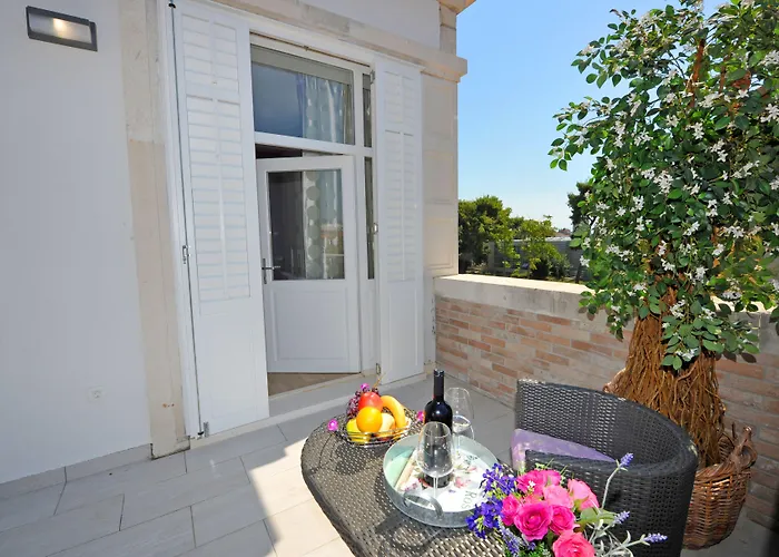 Luxury Nirvana Affittacamere